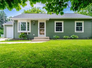 W150N8204 Norman Dr, Menomonee Falls, WI 53051