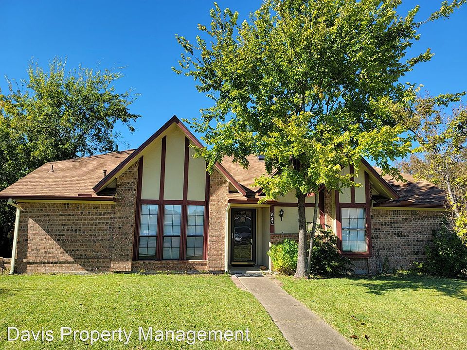 1st image of 827 Courtland Pl