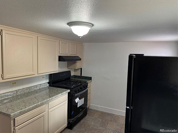 3rd image of 4807 Clayton Street