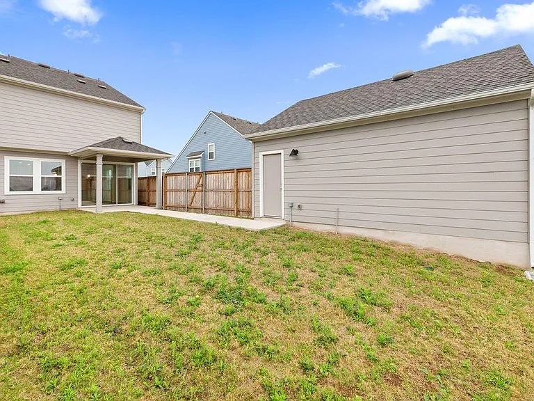 303 Elm Branch Trl — Photo 33