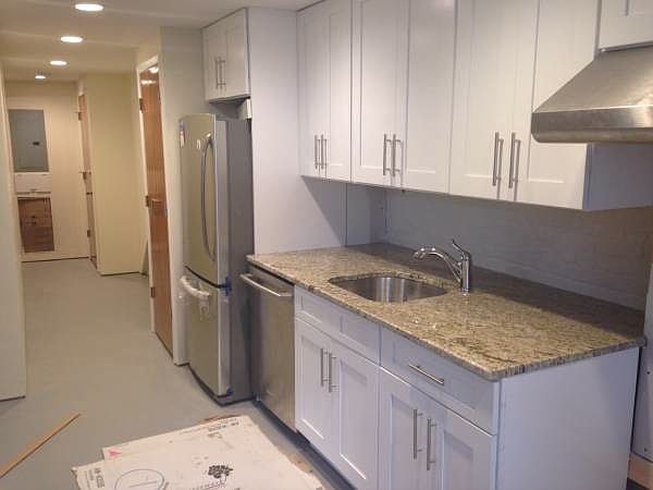 2nd image of 4019 Broadway