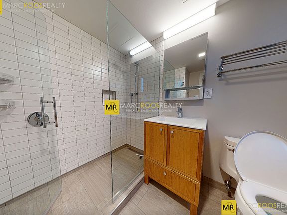 3rd image of 119 Mount Auburn St #32B