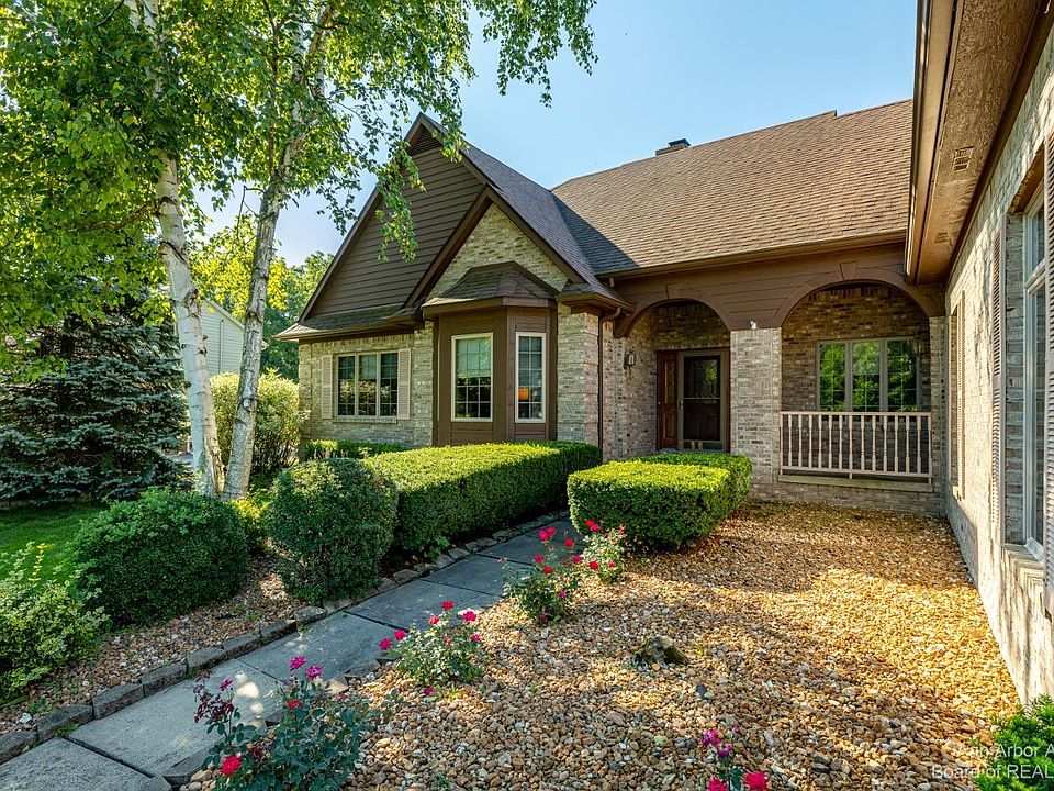 57311 Hidden Timbers Dr, South Lyon, MI 48178 Zillow
