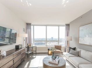 803 S Financial Pl #1715, Chicago, IL 60605