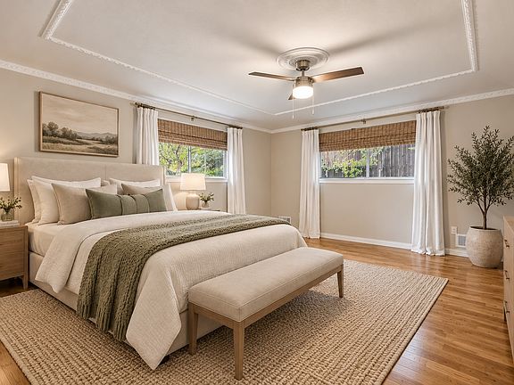 5th image of 9223 Seagrove Dr
