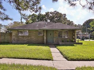 9902 Kittrell St, Houston, TX 77034