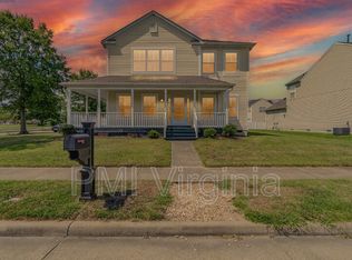 32 Regal Way, Hampton, VA 23669