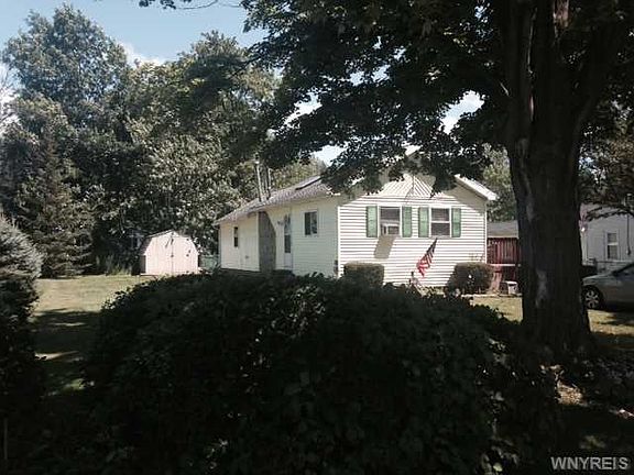 2nd image of 6679 Hamilton Dr