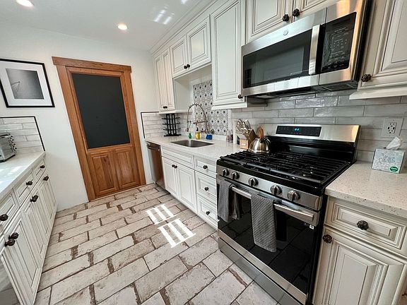 3rd image of 3838 N 11th St
