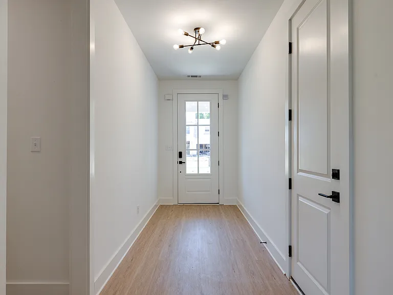 4124 McSwain Cv — Photo 11