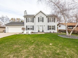 110 39th Ave S, Moorhead, MN 56560