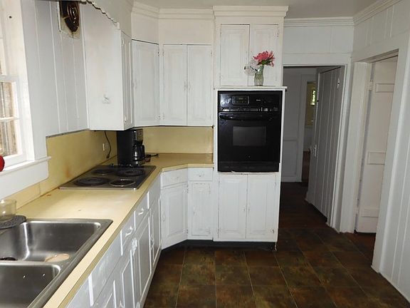 2nd image of 103 Staunton Ter