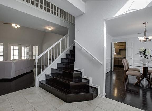 5th image of 6615 Johns Ct