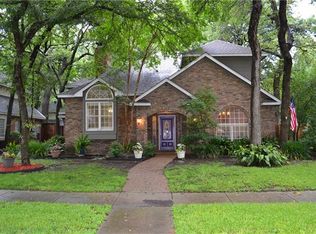 826 Royal Birkdale Dr, Garland, TX 75044