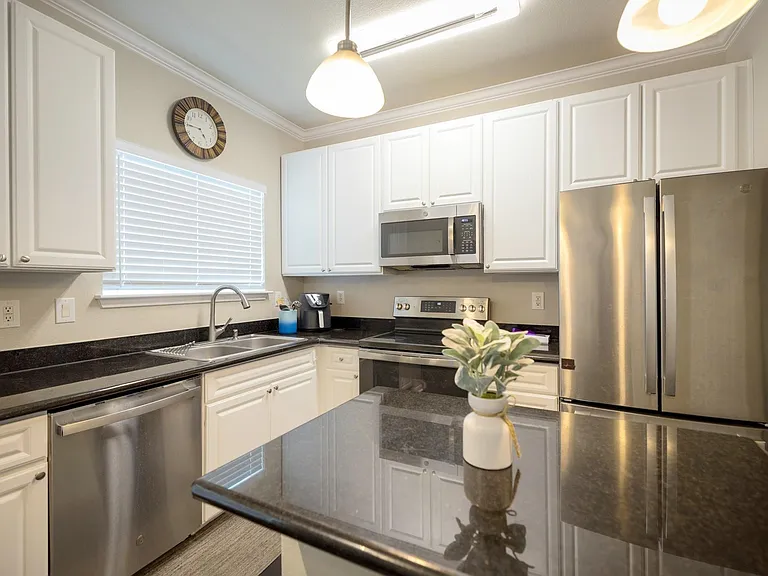 9200 Westheimer Rd #1005 — Photo 8