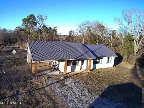 2nd image of 287 Stinson Rd