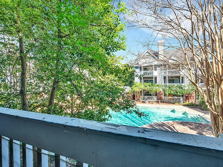 505 N Graham St — Photo 25