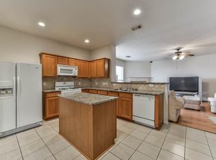 12902 Meadow Springs Dr, Pearland, TX 77584
