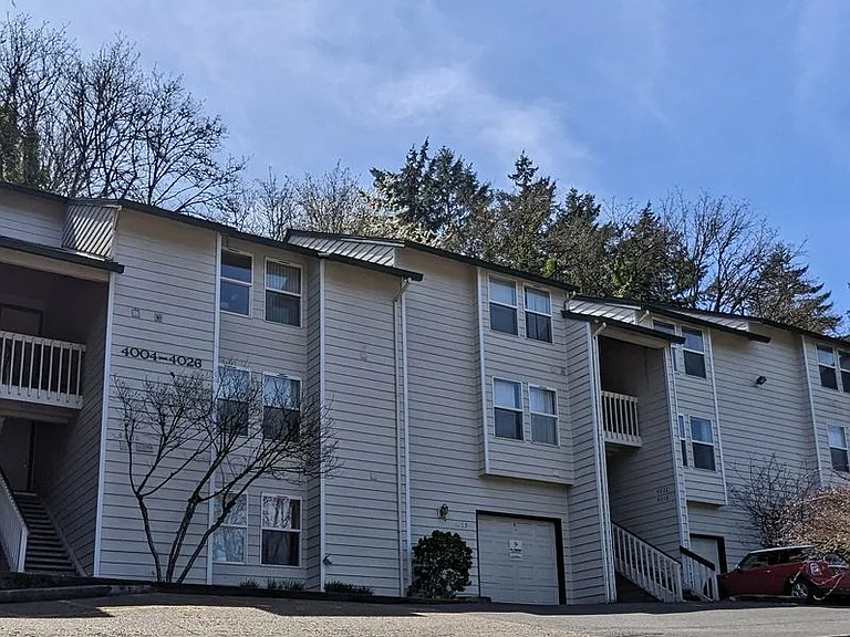 Treehill Commons — Photo 23