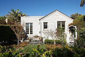 1st image of 8921 Dorrington Ave