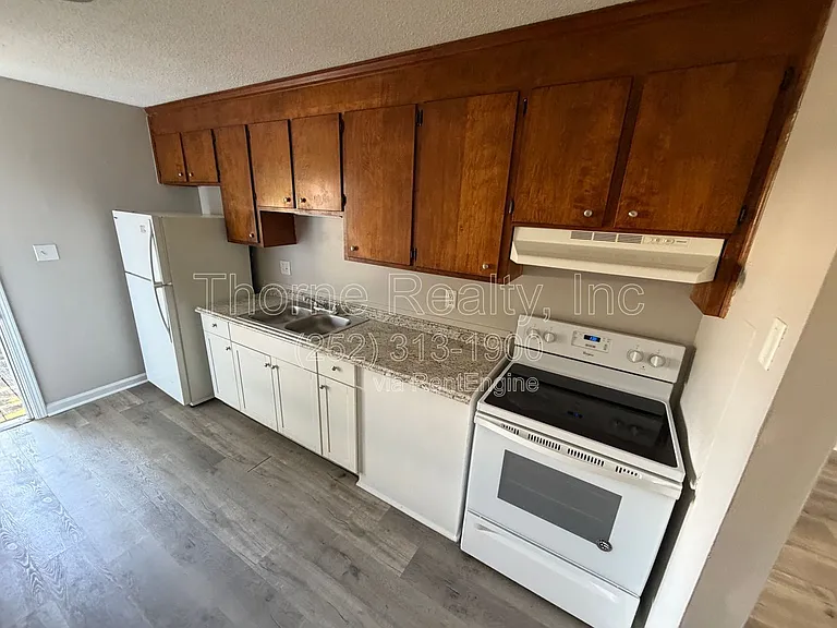 520 Keen St #B — Photo 8