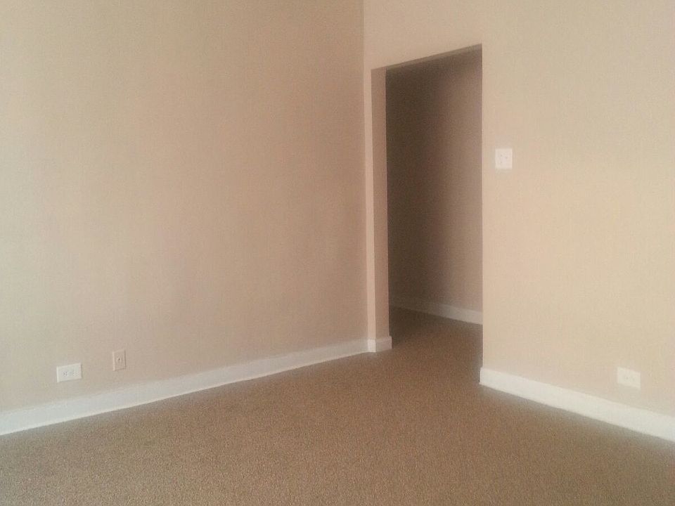1st image of 7551 S Kingston Ave
