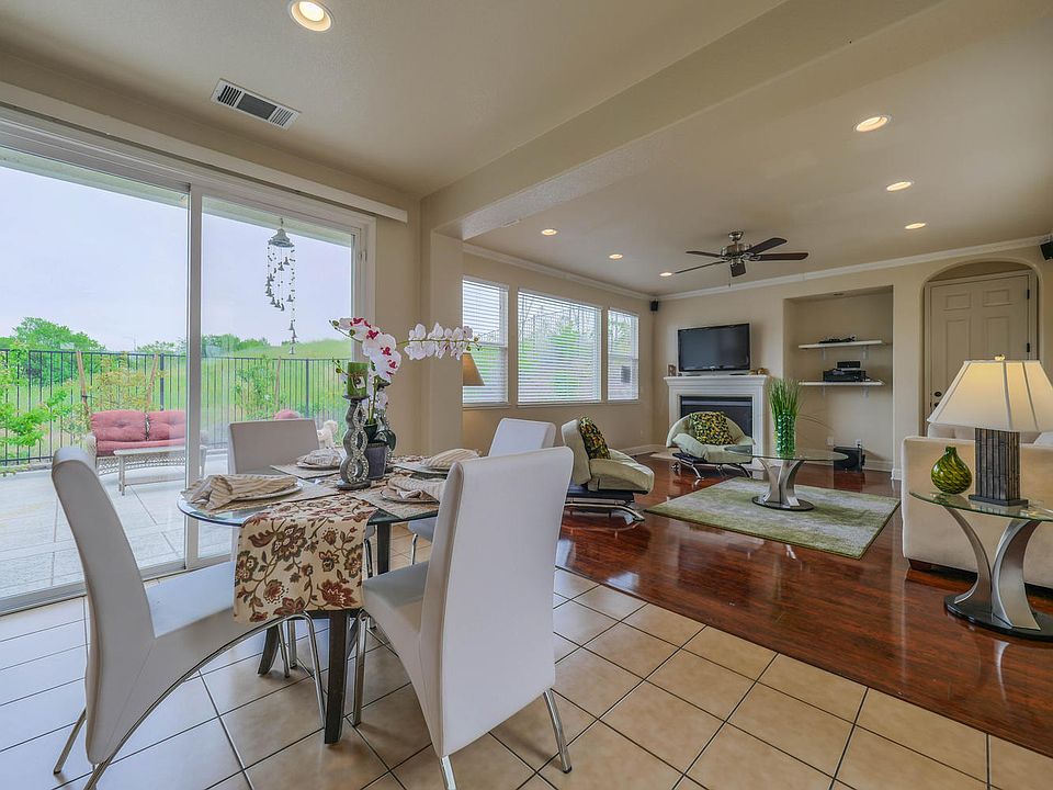 1st image of 1566 Quiet Pond Ln