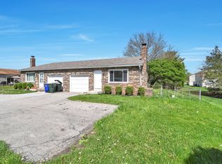 8008-8010 Smoky Row Rd #8008, Powell, OH 43065