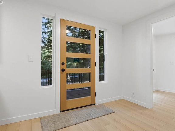 4th image of 241 Skamania Mines Rd