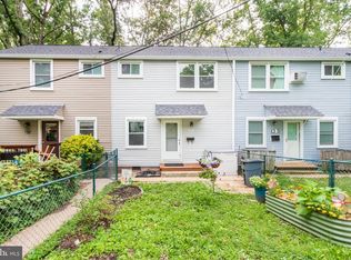 13 Hillside Rd, Greenbelt, MD 20770