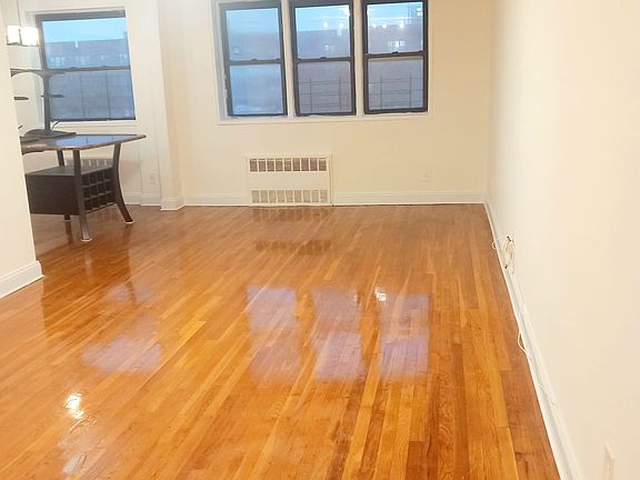 3rd image of 30 Bay 29th St APT 5R
