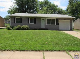 5307 SW 31st St, Topeka, KS 66614