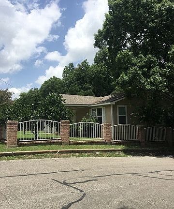 2nd image of 2003 W Wildwood Dr