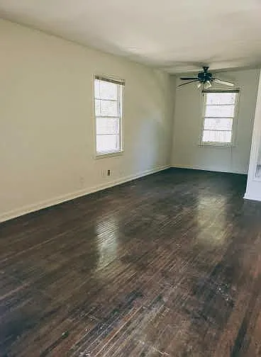 3 bed, 870 sqft, $850 — Photo 3