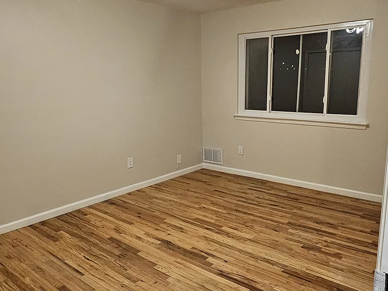 941 Willowbrook Rd #2 — Photo 12