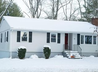 128 Wilmington Rd, Burlington, MA 01803