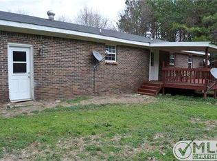 115 Burks Ln, Huntland, TN 37345