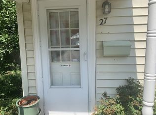 27 Apple St, Lynn, MA 01902