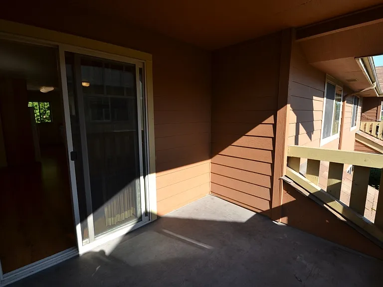 1721 Patterson Aly #B — Photo 4