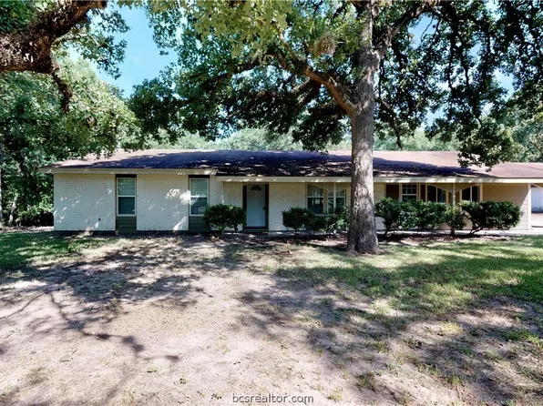 4814 Afton Oaks Dr, College Station, TX 77845