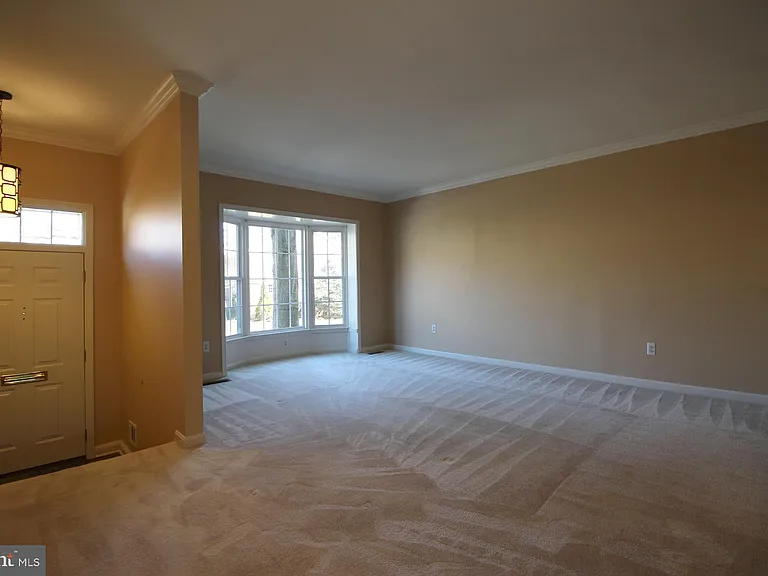 3186 Cantrell Ln — Photo 5