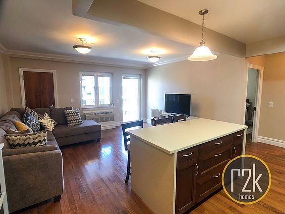 3rd image of 21-16 31st Ave #2G