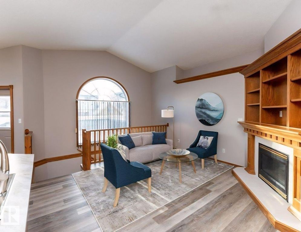 Apartment in St. Albert, Heritage Lakes - More