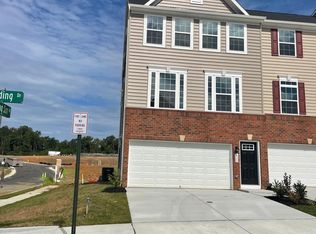 422 Landing Dr, Fredericksburg, VA 22405