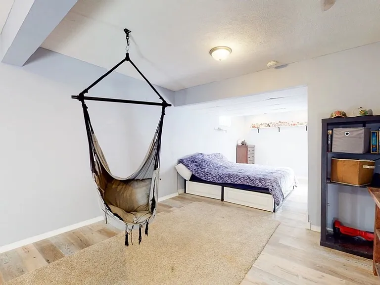 14 Kleggstone Cir — Photo 34