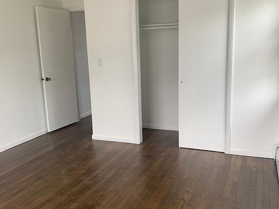 2nd image of 228 Jessamine Ave