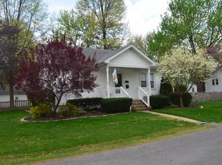 500 W Adams St, Millstadt, IL