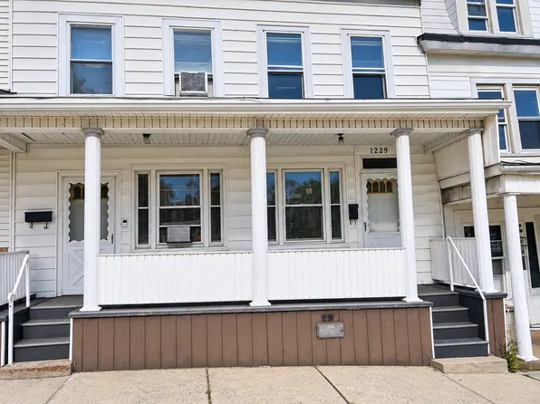 1229 Walnut St, Ashland, PA 17921