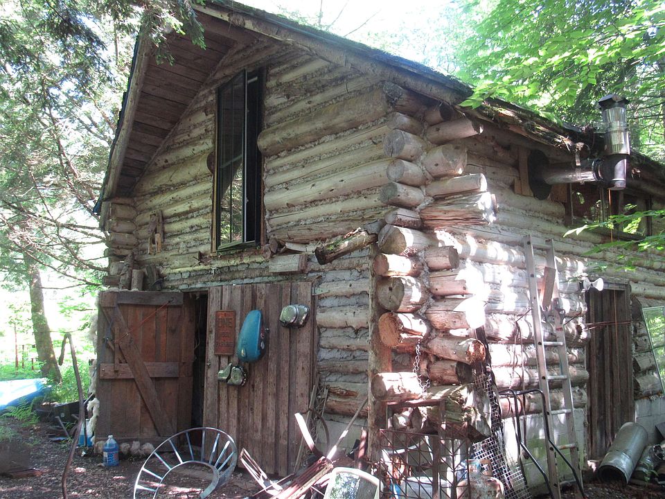 1st image of 1239 Baldwin Brook Road