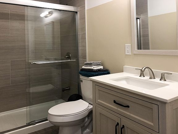 4th image of 17270 Whitewater Ct